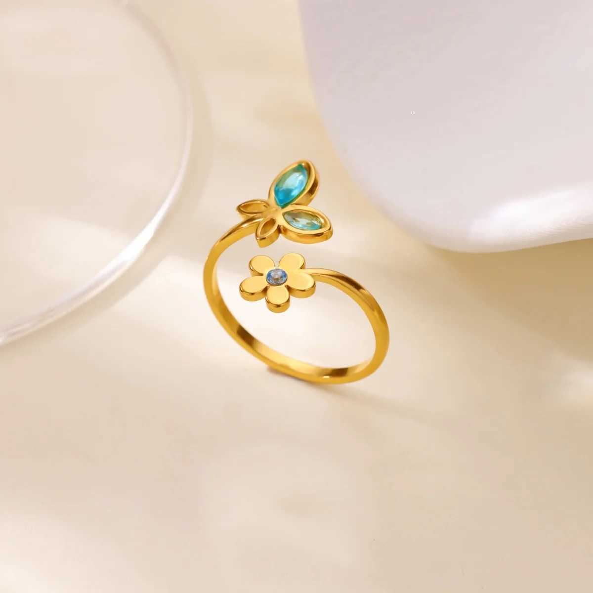 Luxury Zircon Butterfly Flower Rings for Women Stainless Steel Gold Color Cheap Ring Fashion Wedding Couple Y2K Jewelry Rings W250812