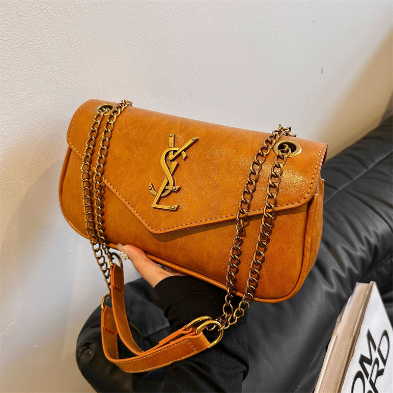 Designer bag free shipping hot Light luxury outdoor flap bag simple and versatile casual crossbody bag