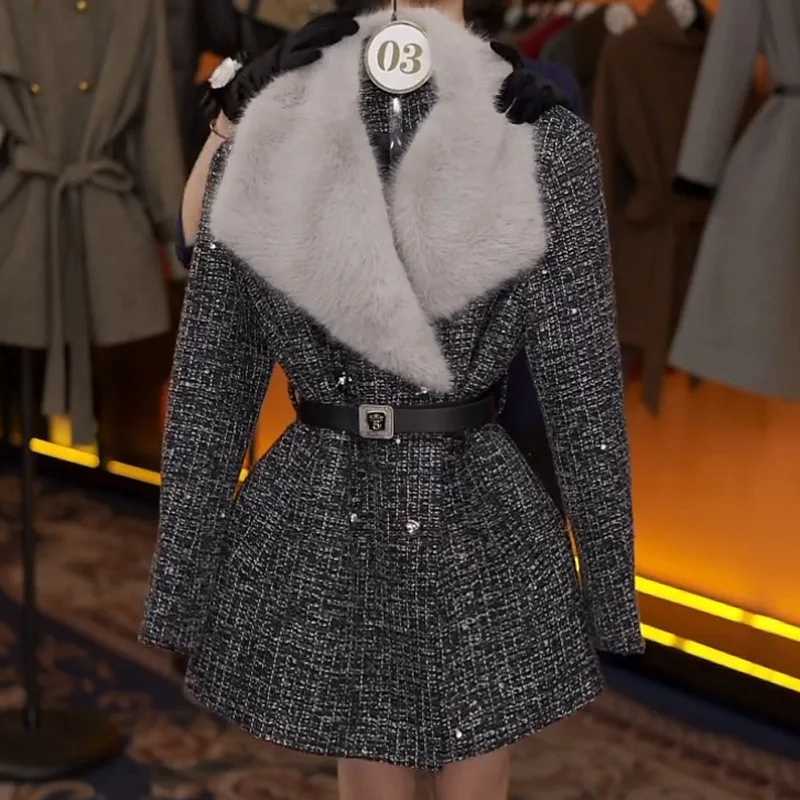 High-grade Thick Woolen Coat Womens Western Fur Collar Waist Long Slim Woolen Coat Z250813