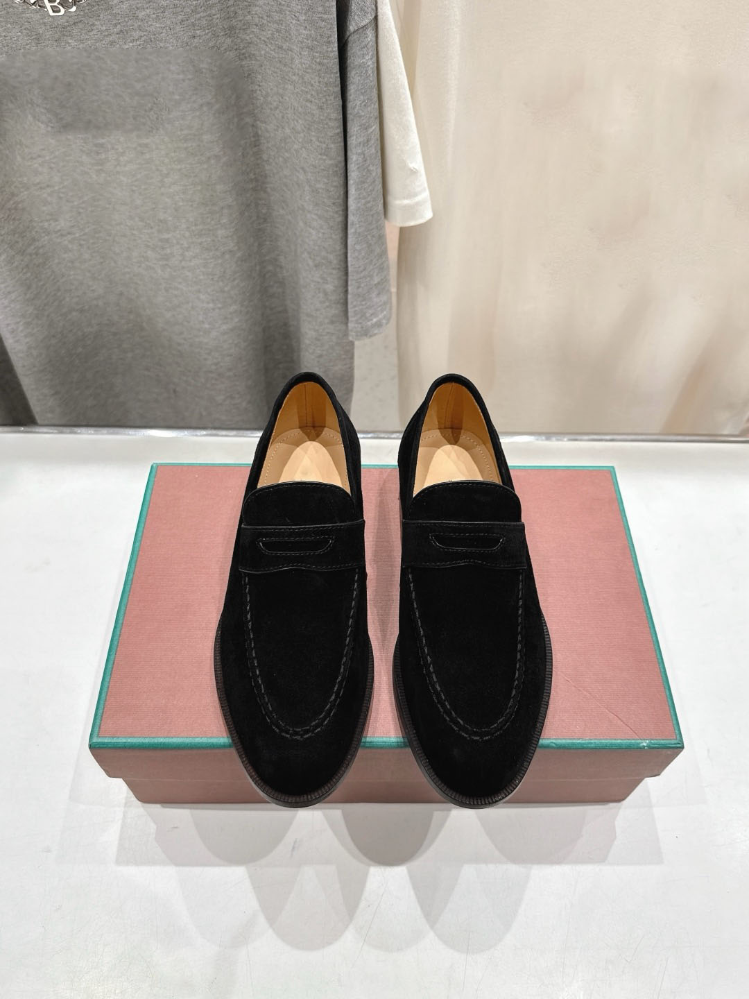 10A Top Men's Designer Shoes Women's Flat Heels Top Quality Soft Cashmere Loafers Classic Buckle Style Handmade Breathable Comfortable Casual Lace Box