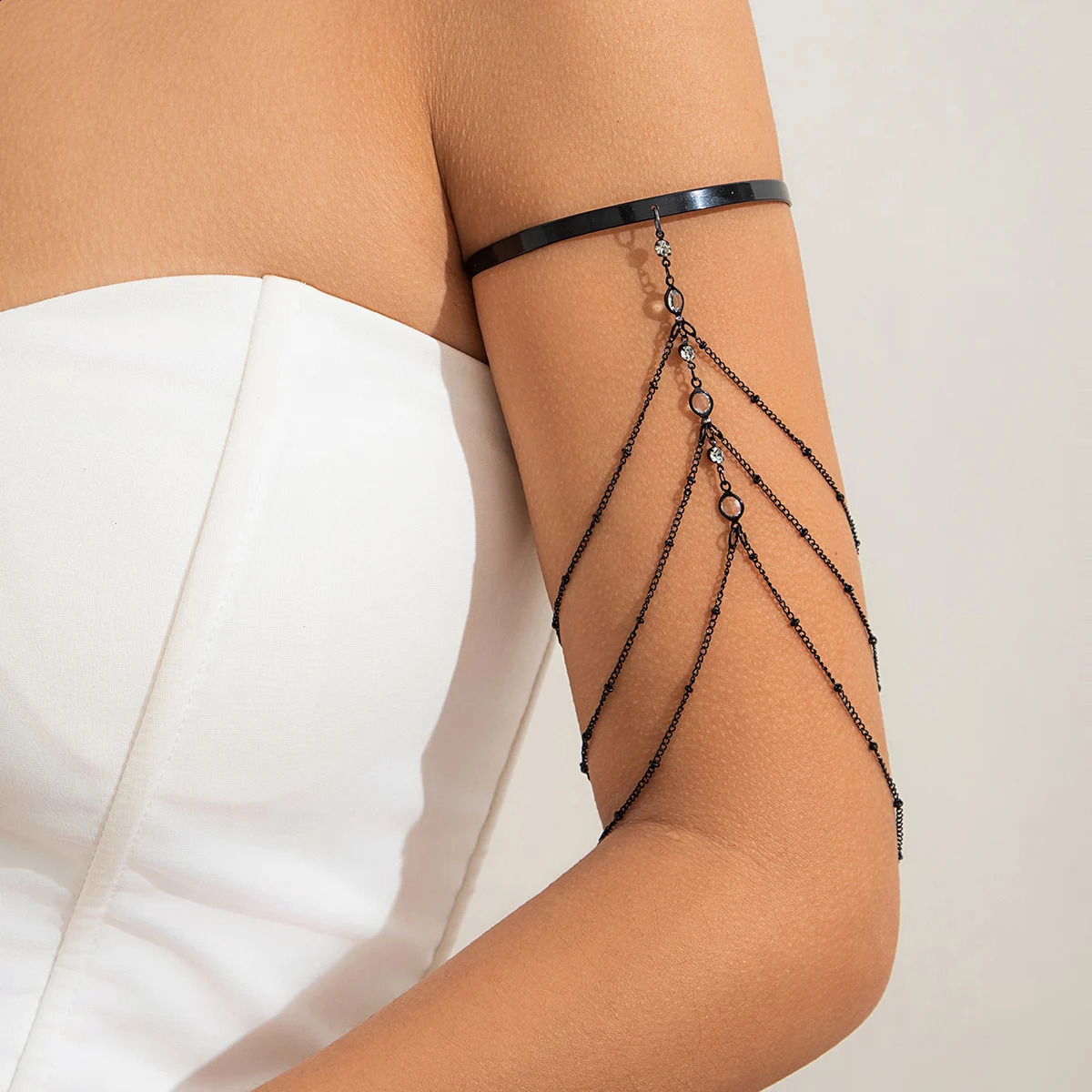 Ingemark 17 Styles Boho Crystal Pendant Cuff Open Bangles for Women Wed Bridal Goth Tassel Link Arm Bracelets Party Jewelry Gift 250812