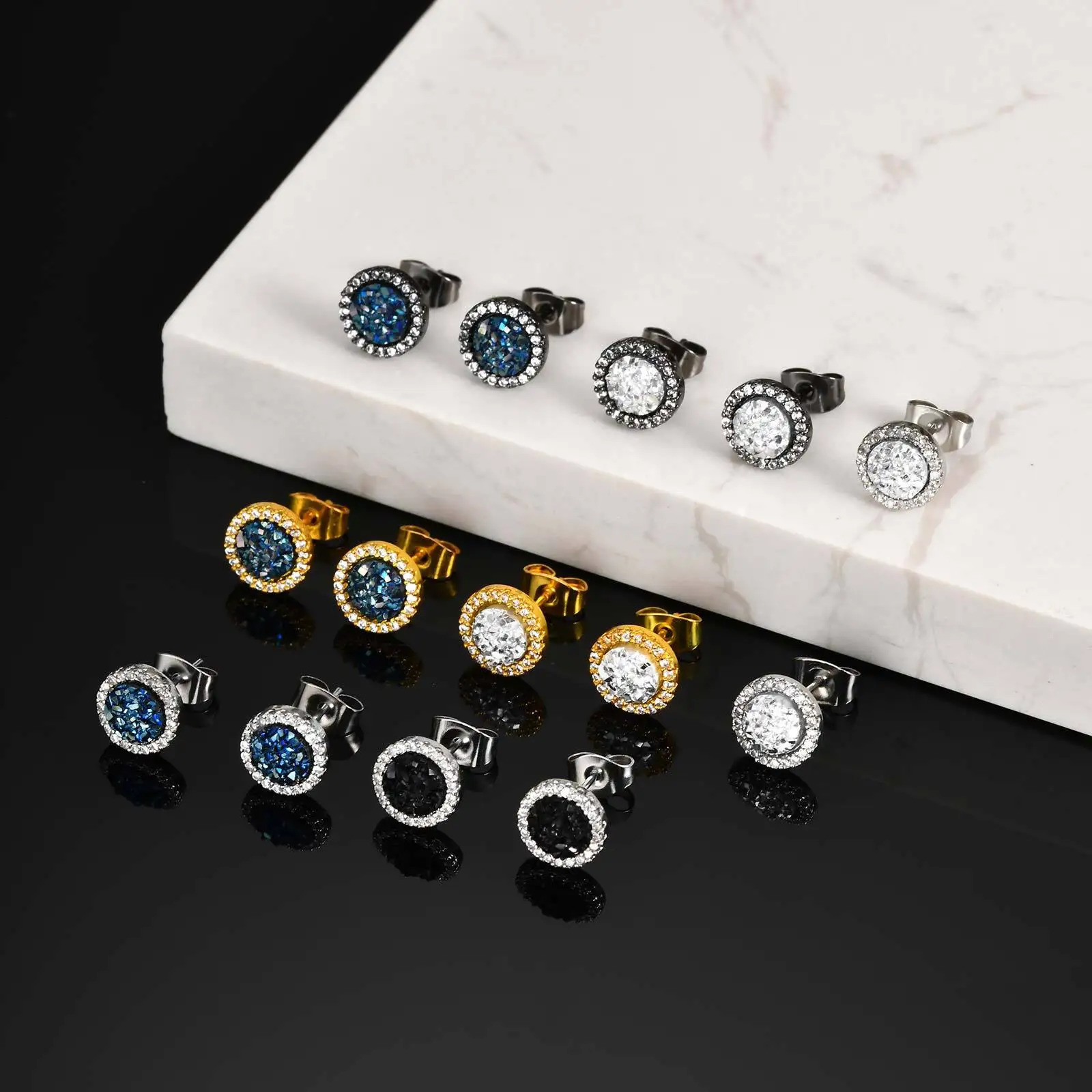 Hiphop Broken Zircon Stud Earrings for Men BoysAnti Allergy Round Small Metal EarringsRock Punk Jewelry Gifts 250812