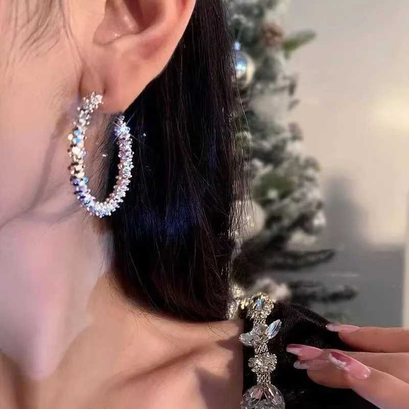 2023 New Fashion Trend Unique Design Elegant Delicate Geometric Round Earrings For Women Jewelry Wedding Party Premium Gifts Y250812