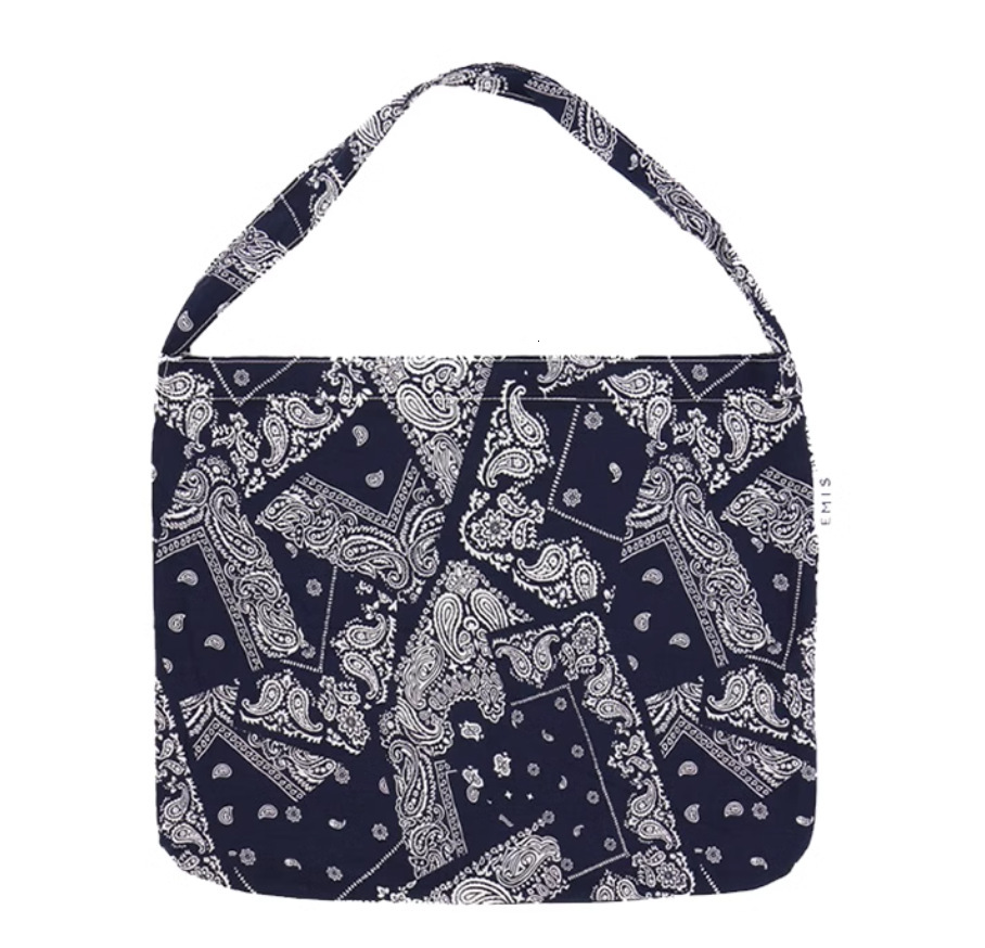 2025 New Designer Leopard Canvas Shoulder Bag Fashion Multi functional Women's Underarm Bag