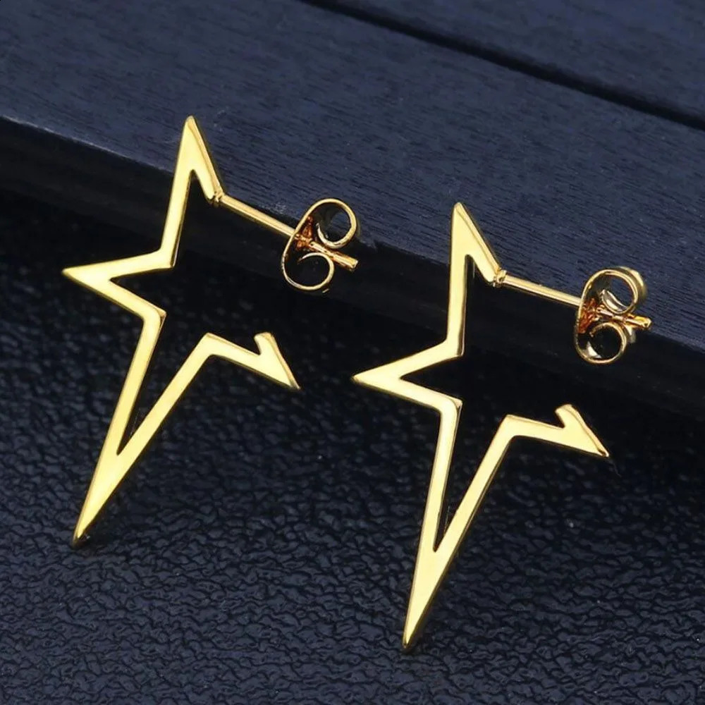 Gothic Big Hollow Star Earrings Fashion Stainless Steel Hip Hop Earrings Jewelry Party Stud Earrings Girl 250812