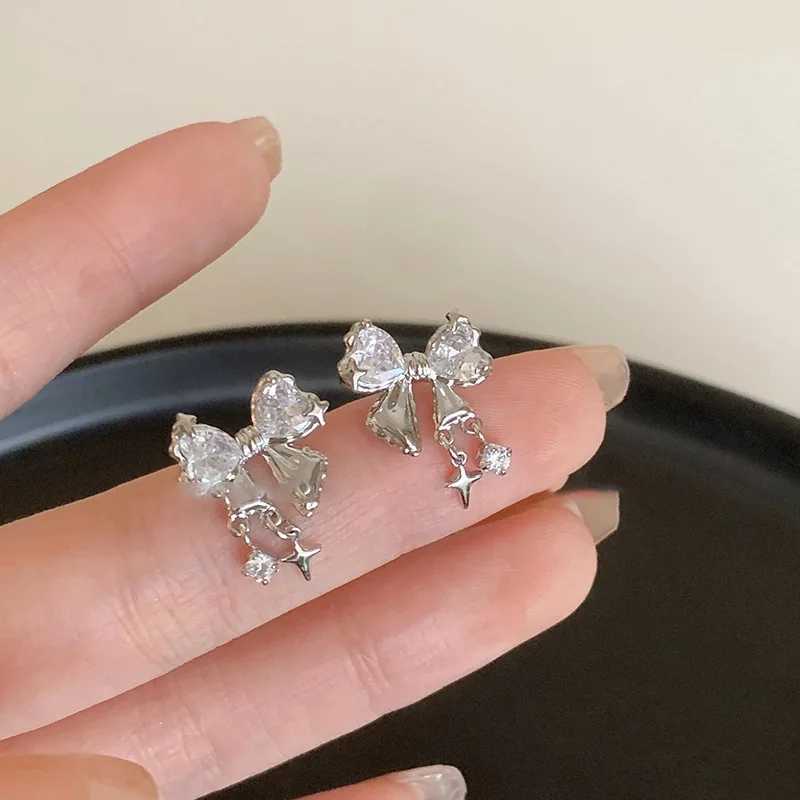 Silver Color Heart Crystal Bow Earrings for Women Korean Fashion Party Cute Sweet Star Dangle Earrings Elegant Jewelry Gift Y250812