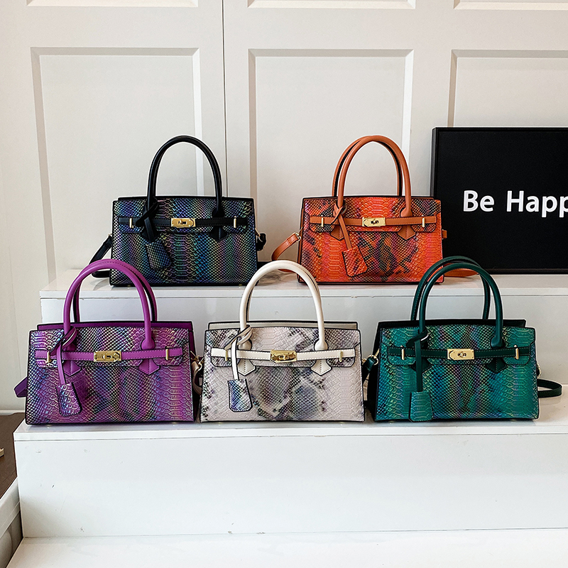 2025 New Luxury Snake Skin Platinum Handbag Crossbody Bag for Women