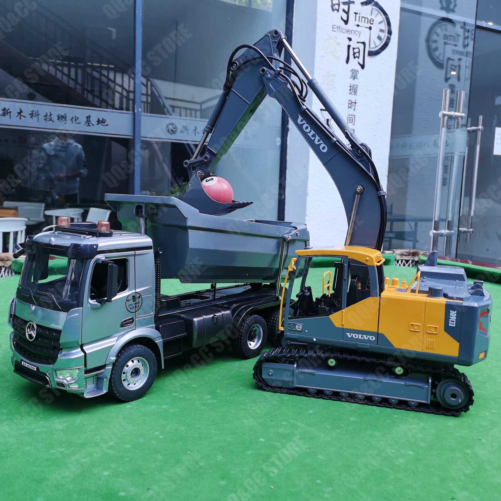 Double E E598 Large Rc Excavator 1/16 3in1 Alloy Truck E590 Remote Control Engineering Vehicle Toy Model For Boys Kids Gift Z250813