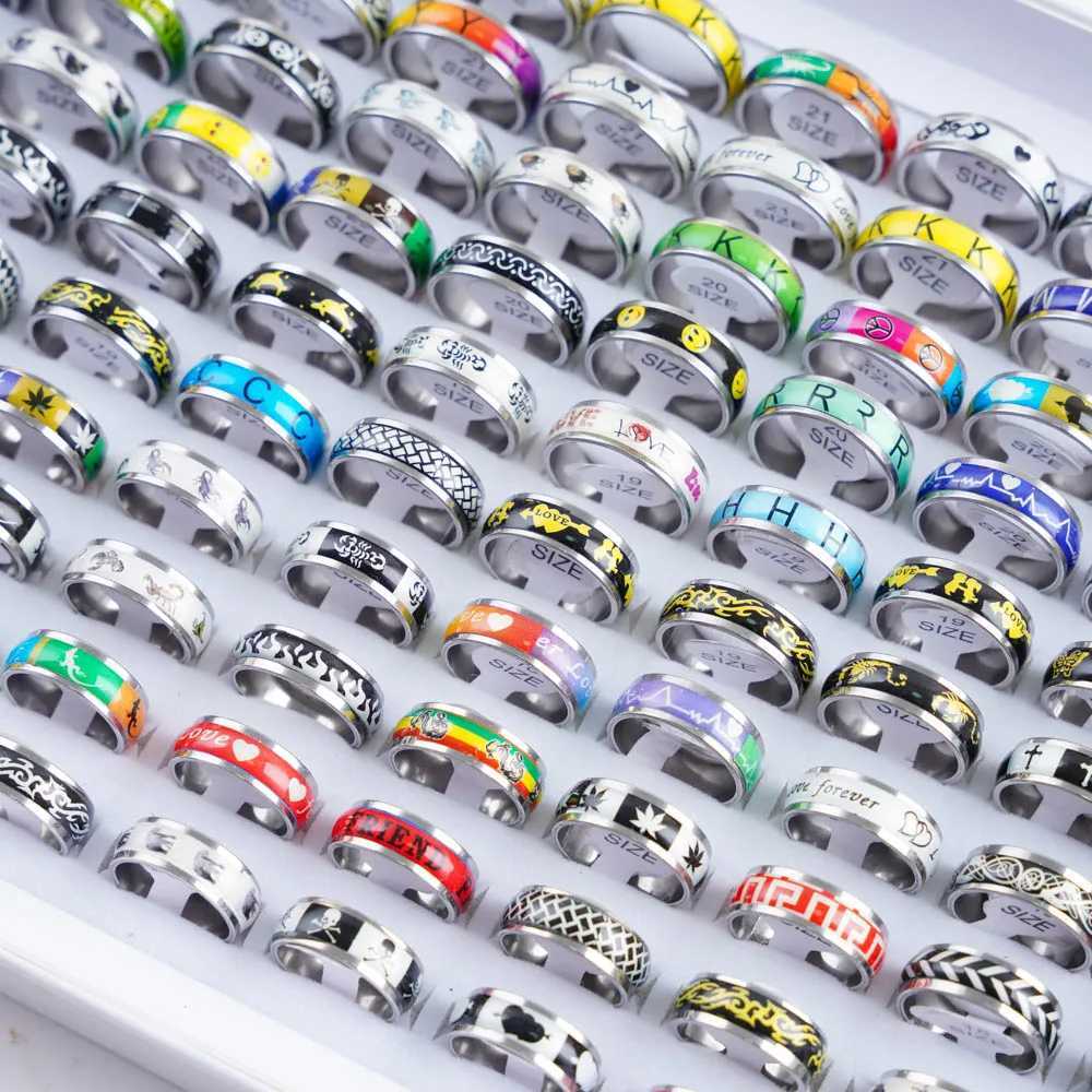 10/20/30/50Pcs Classic Fashion Stripe Hollow Colorful Sticker Stainless Steel Ring Trend Women Jewelry Party Decoration Gift W250812