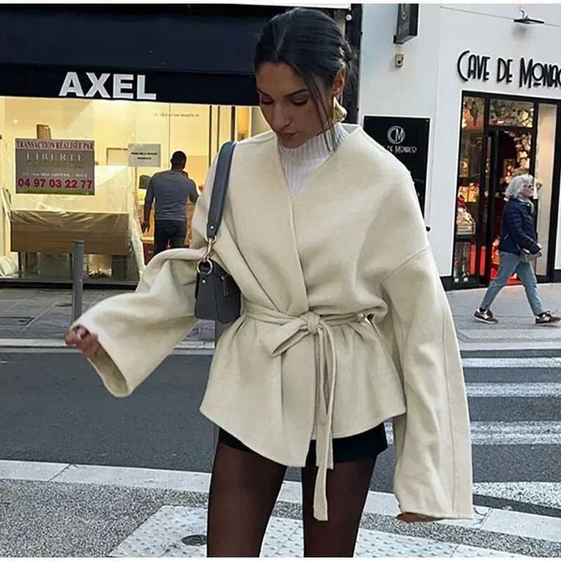 Elegant V-neck Long Sleeve Jacket Fashion Solid Lace Up Fleece Coat Belt for Women 2025 Autumn Winter New Lady Street Outerwear Z250813