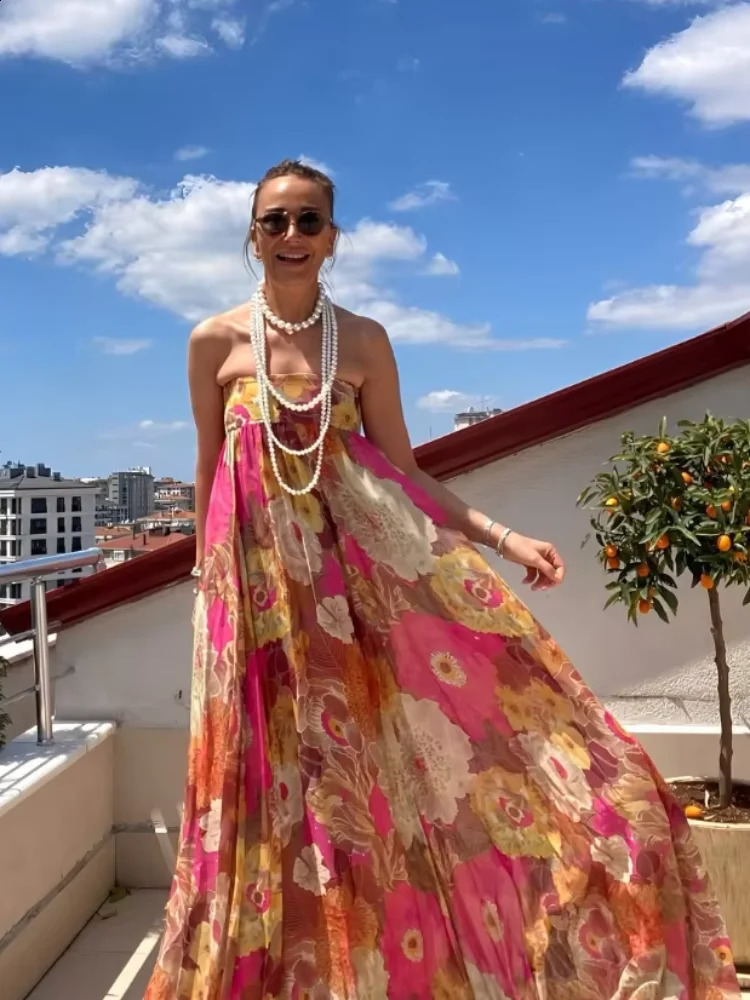 Women Flower Print Pleated Maxi Dress Sexy Backless Sleeveless Off Shoulder Loose Vestidos Summer Vacation Street Robes 250805