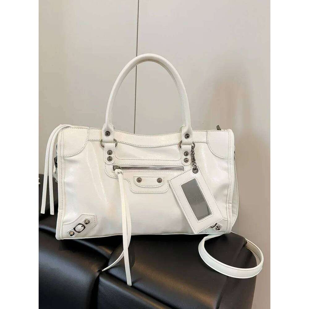 Durable Women's Messenger Bag Premium Leather Crossbody Shoulder Handbag Ladies Tote Purse For Travel & Outings