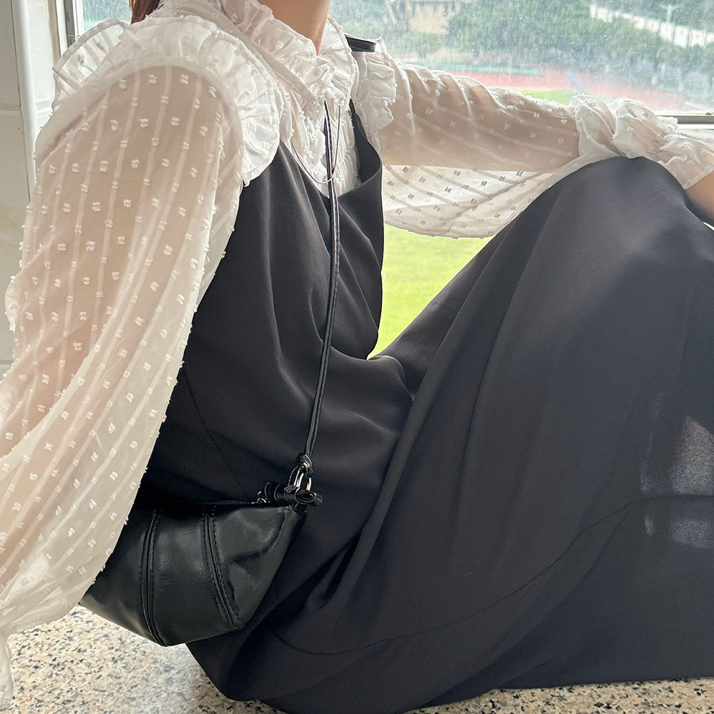 Korean Niche Ox Horn New Fashion Simple Crossbody Dumpling Versatile Shoulder Bag ddmymarket