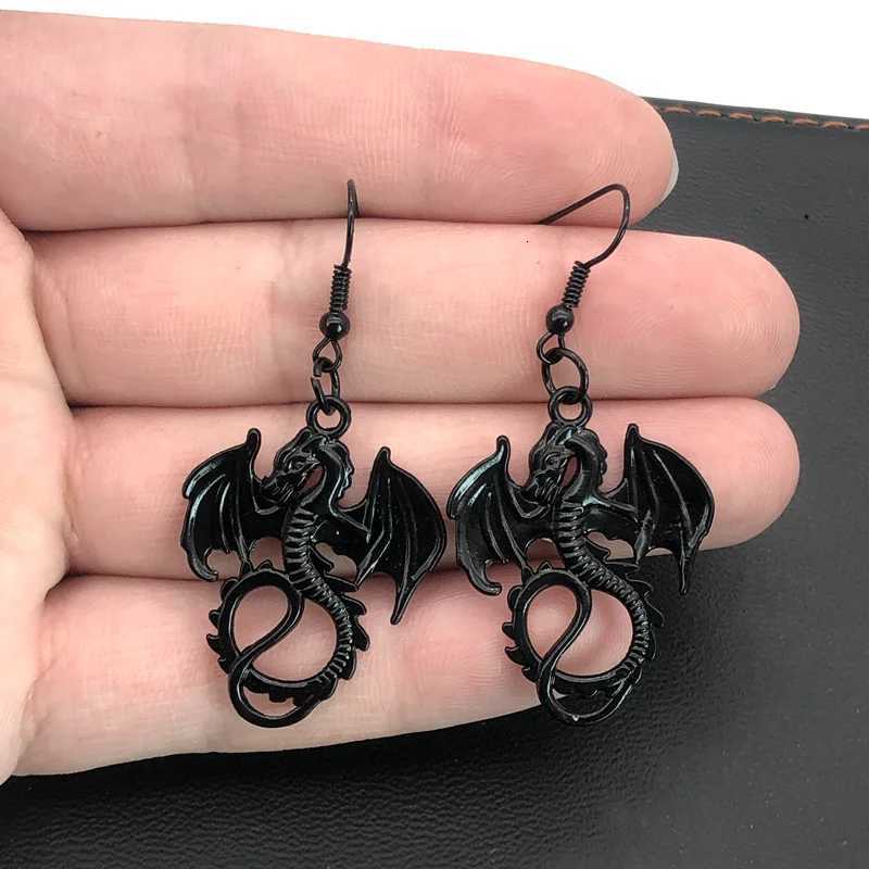 Gothic black dragon earrings black gothic personalized earrings gift witch ladies exquisite earrings Y250812