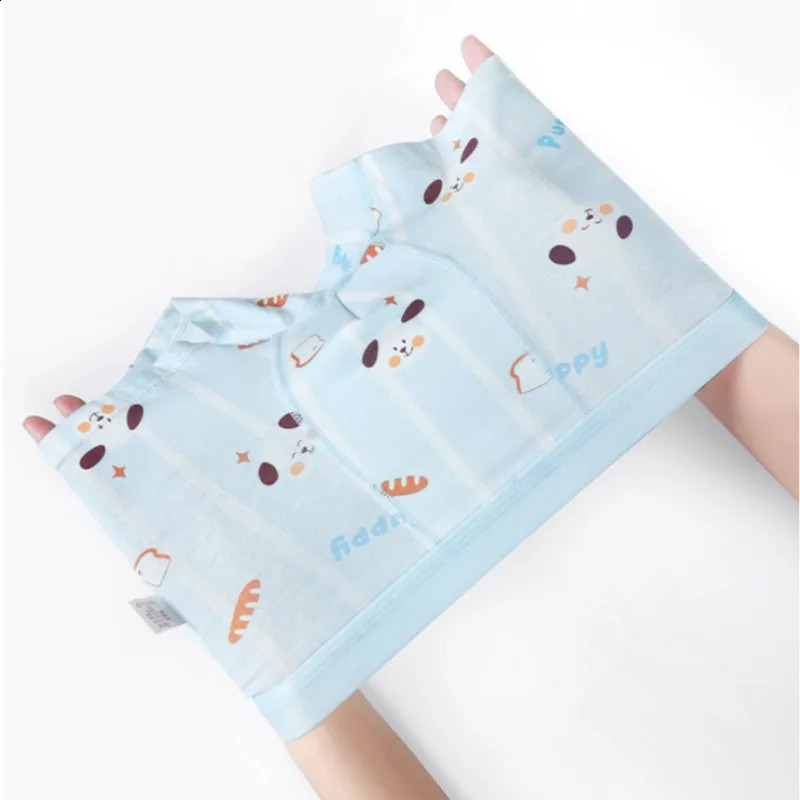 4PCS Kids Cotton Soft Antibacterial Panties for Teens Boy Cute Print Briefs Thin Breathable Underwear 3y Young Children Clothes 250812