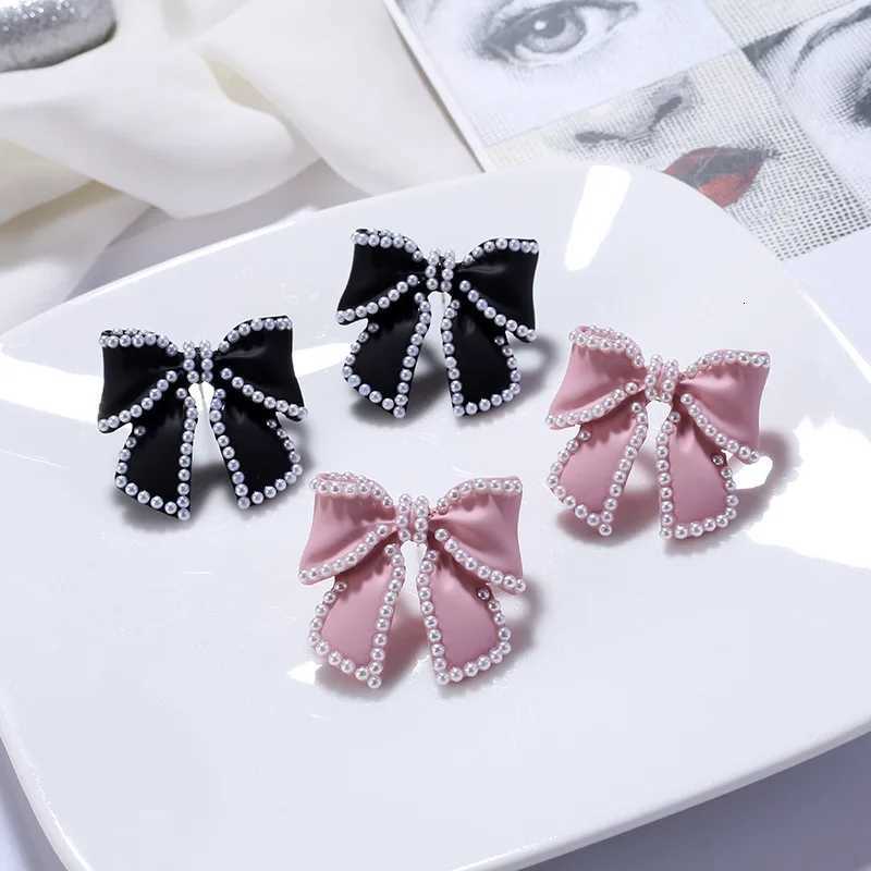 women sweet girl bow earrings feminine ladies pearl simple bowknot earrings Y250812