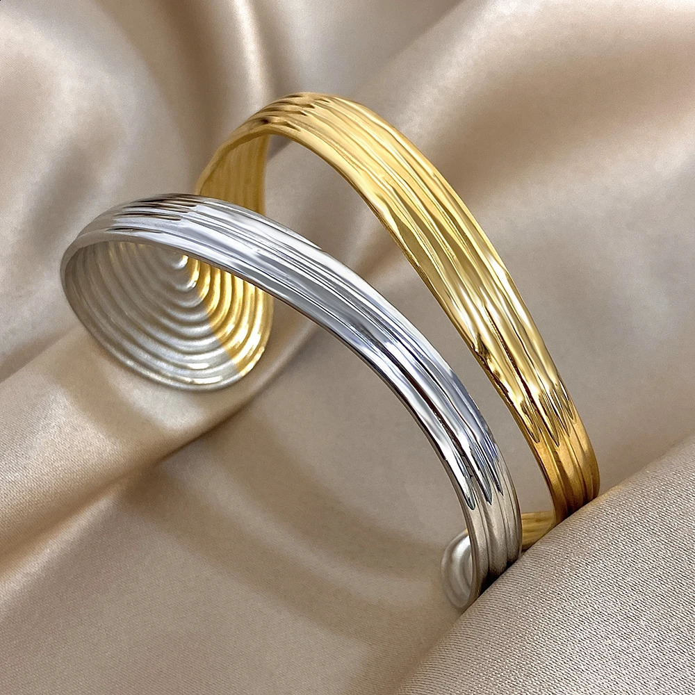 n Multilayer Hollow Out Open Stainless Steel Bangle for Women Wavy Wide Bangle Cuff Bracelet Lady Waterproof Jewelry 250812