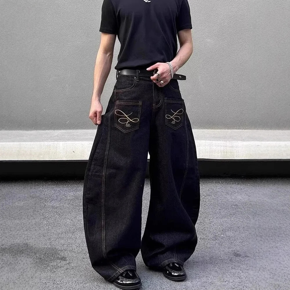 2025 Summer Mens Y2k Pocket Decoration Jeans Harajuku Retro Fashion Trend Street HipHop Casual Loose Niche Bottoms 250808