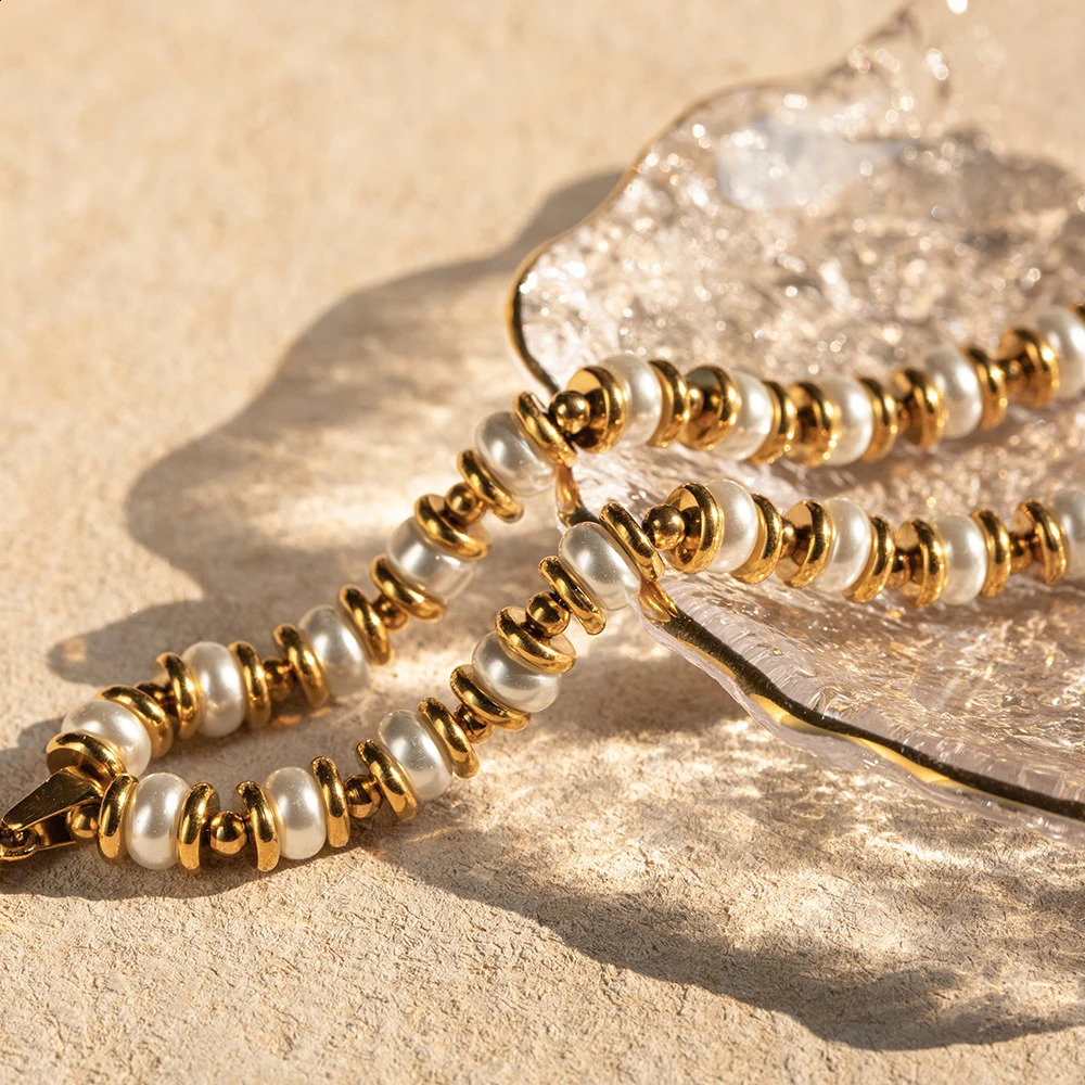 Uworld Distinctive Finish 18k Pvd Gold Plated Stainless Steel Vintage Pendant Layer With More Beaded Styles Jewelry Women 250807