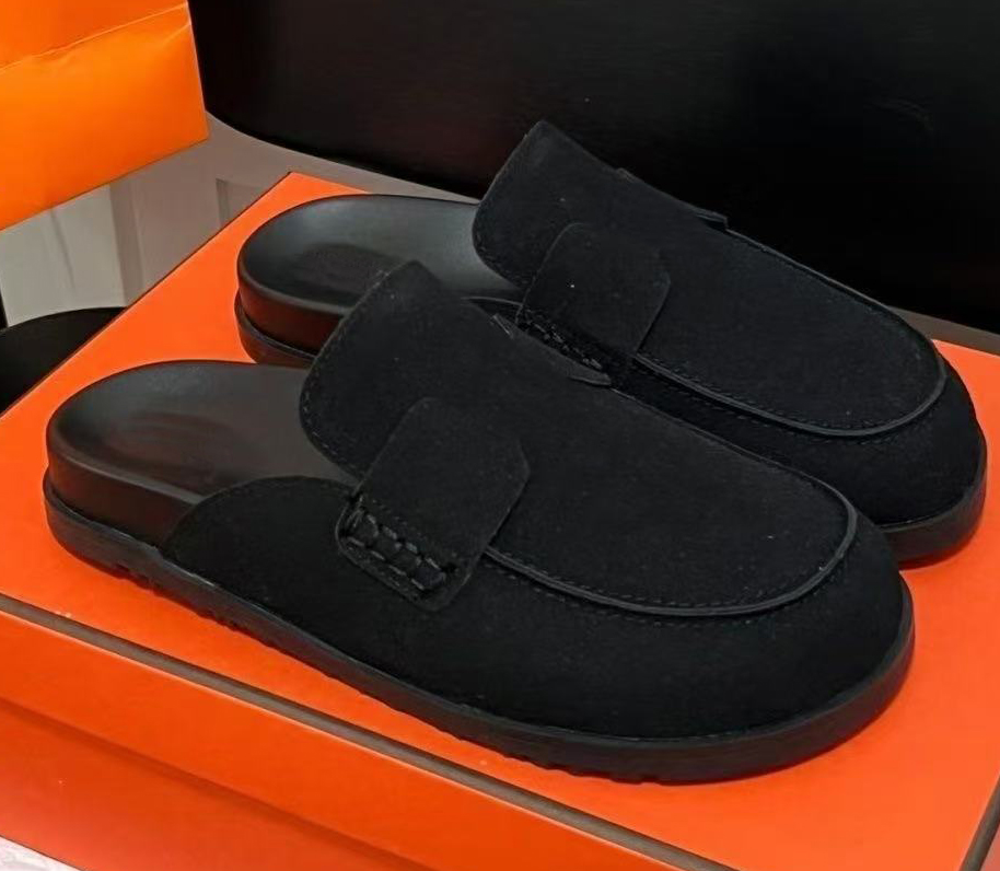 Designer Sandals Ladies Sandals Slippers women Summer Shoes Shoes Outdoor Beach Slippers Ladies Classic Fashion Casual slides V23