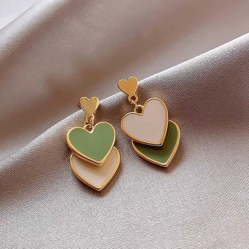 Korea New Fashion Green Peach Heart Symmetry Simple Jewerly Earrings for Women Temperament Heart Earrings AccESSory Gifts Y250812