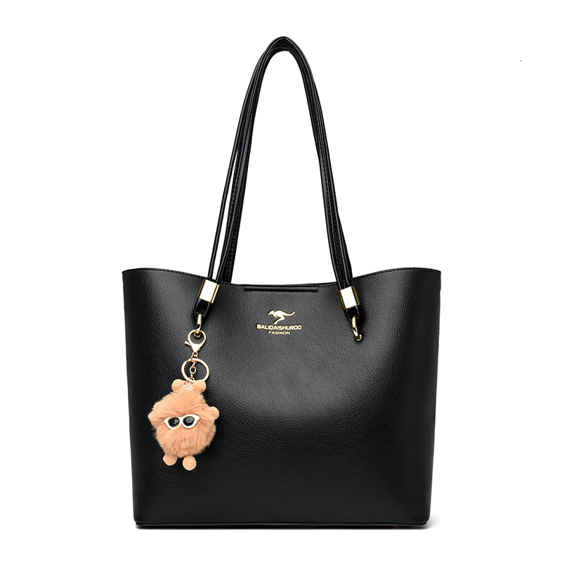 Large Capacity Black Tote Bag For Women's Retro Fashion Designer Bag For Commuting High Quality PU Leather Shoulder Bag