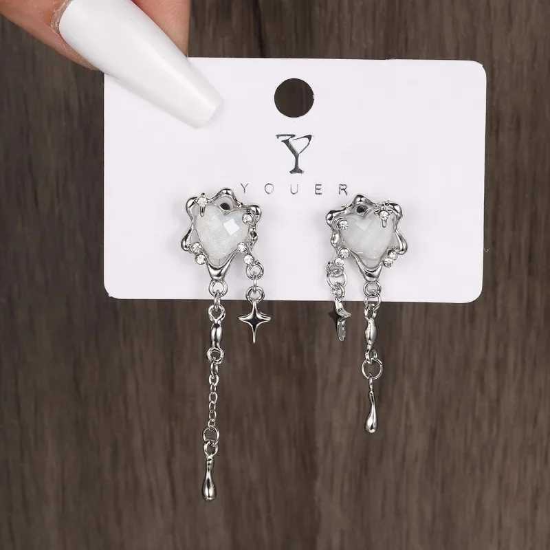2024 Trendy Party Jewelry Y2K Irregular Liquid Earrings for Women Silver Color Hip-Hop Punk Fashion Geometric Earring Clip Girl Y250812
