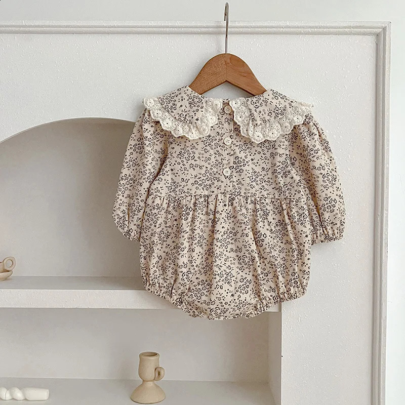 Autumn Cute Overalls Baby Girl Lace Ruffle Romper 024M Flower Cotton Girls Spring Fashion Clothes 250812