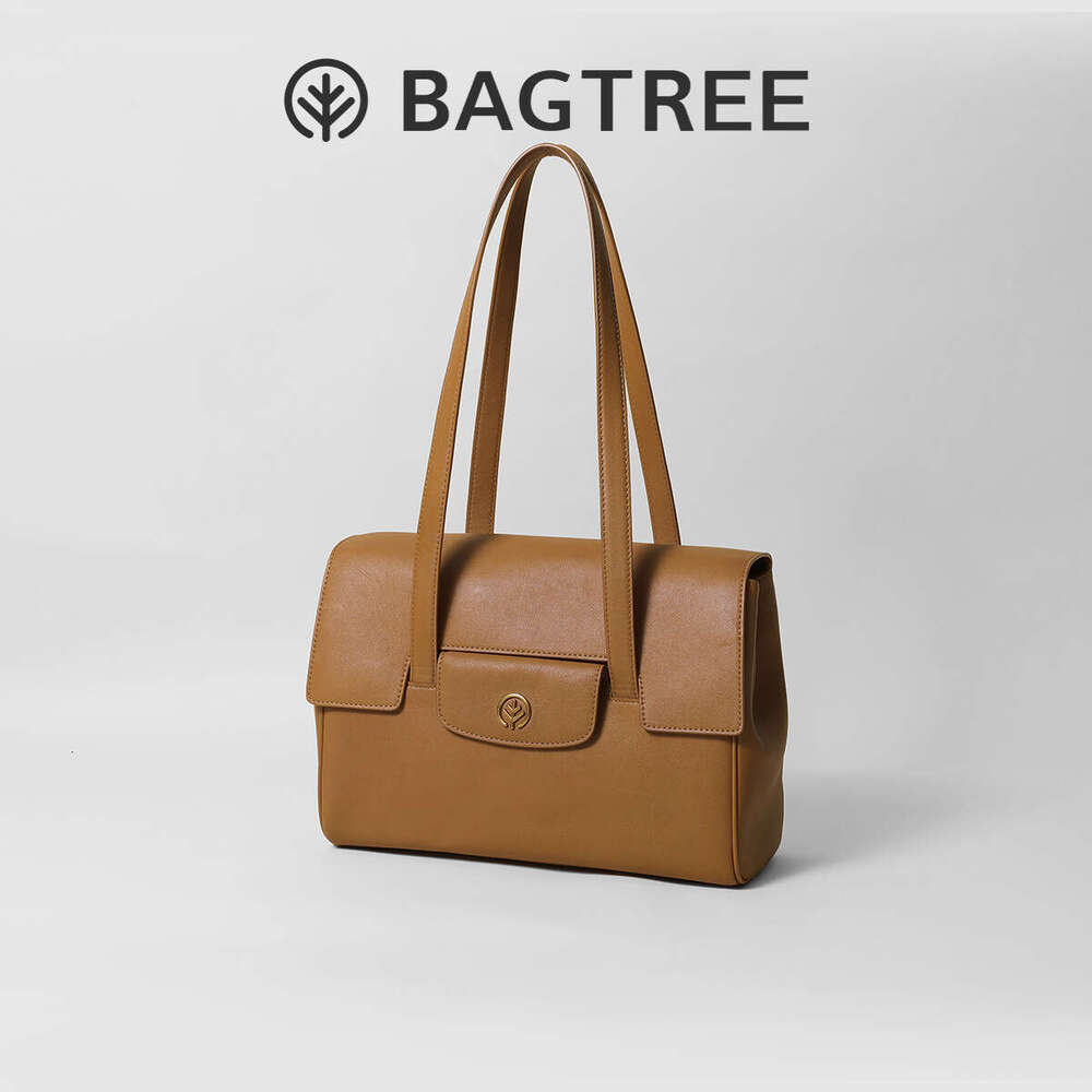 Dolphin Pack Vegetable Tanned Leather Large Capacity Shoulder Commuter Tote Holds Inch Laptop