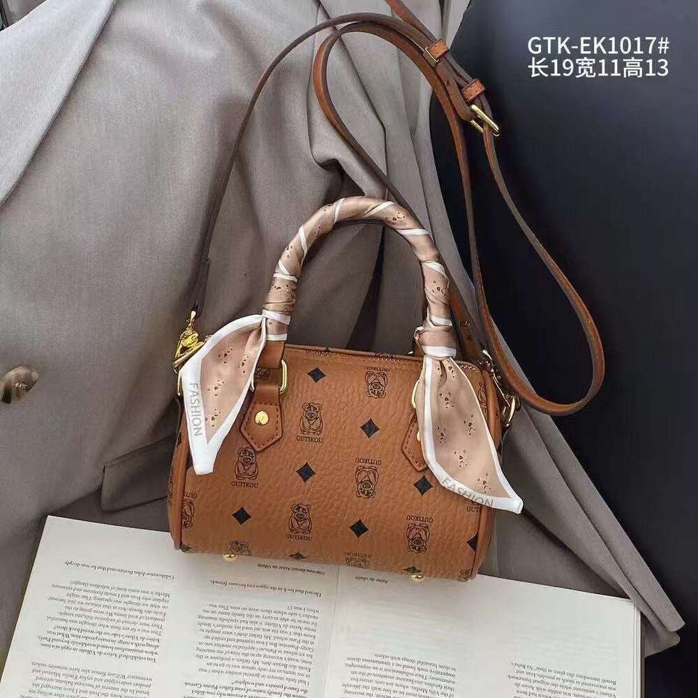 Gutiko Trendy Bags for Women This Year Versatile Bear New Fashion Crossbody Women's Handheld Bucket Bag