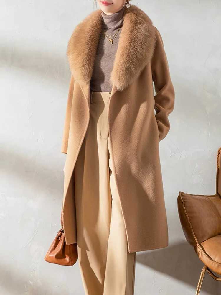 Women Autumn Natural Real Fur Collar 100% Woolen Long Khaki Gray White Woolen Belt Slim Jacket Z250813