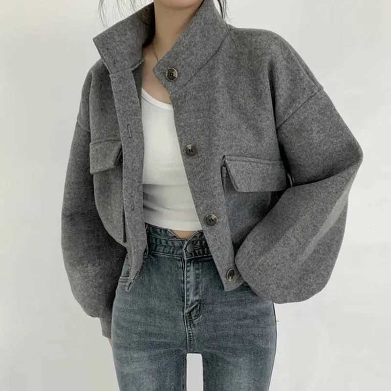 Womens Stand Collar Woolen Jacket Korean Solid Color Loose Single Breasted Peacoat Autumn Winter Casual Commuter Short Overcoat Z250813