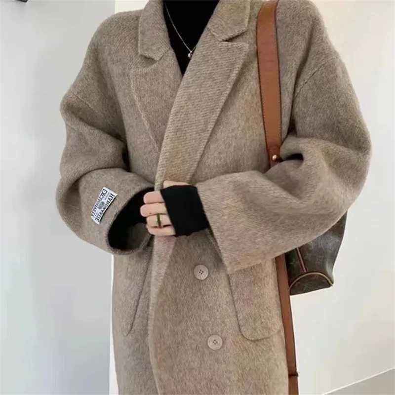 Korean Loose Long Sleeve Turn-down Collar Solid Woolen Coats Women Double-faced Cashmere Coat Winter 2025 Autumn Z250813