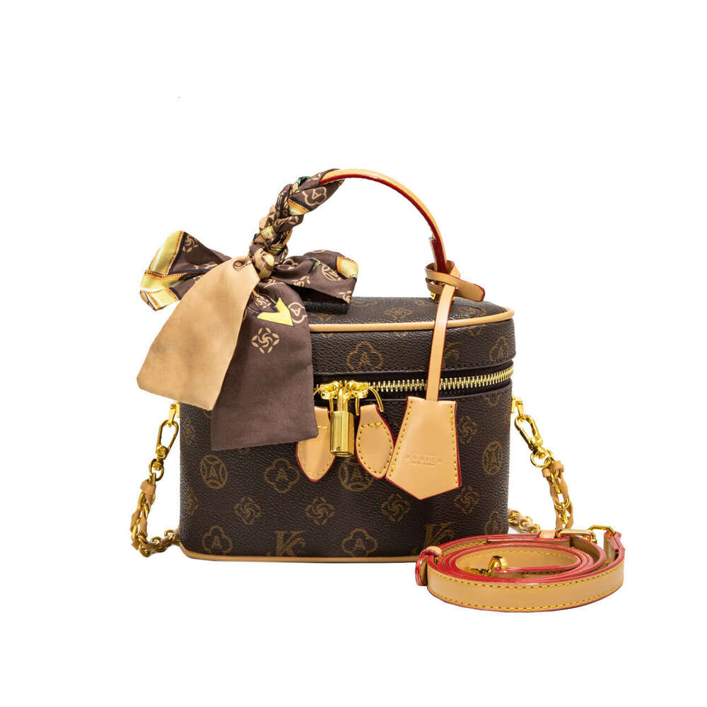 Hot Selling Monica Handheld Makeup Crossbody For Women, High-End Vintage Fashion Box Bag, Trendy Versatile Shoulder Bag Designer Bags
