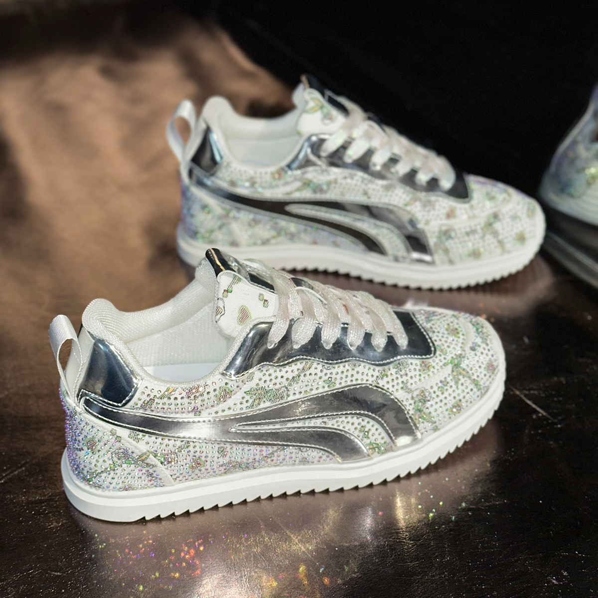 New 2025 Women's 4.5cm Thick Bottom Casual Shoes Crystal White Luxury Shining Sports Shoes Trendy Anti Slip Flat Casual Shoes Fashion Tennis Shoe