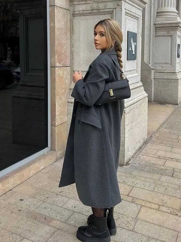 Women Winter Warm Long Outerwear Chic Elegant Women Solid Gray Long Sleeve Pockets Double Breasted Faux Woolen Coat 2025 Z250813
