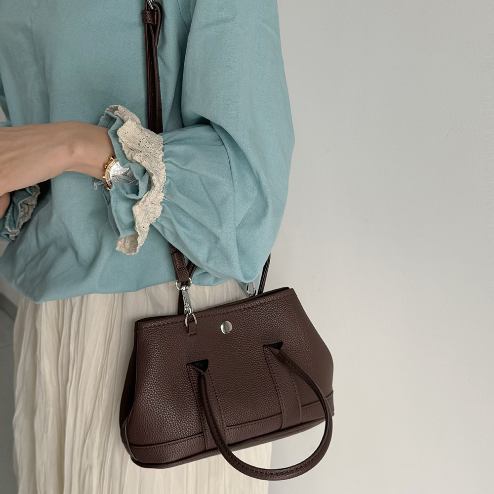 Garden Korean Simple Handheld Bucket Internet Celebrity Blogger Trendy Soft Leather Small Square Crossbody Tote Bag ddmymarket