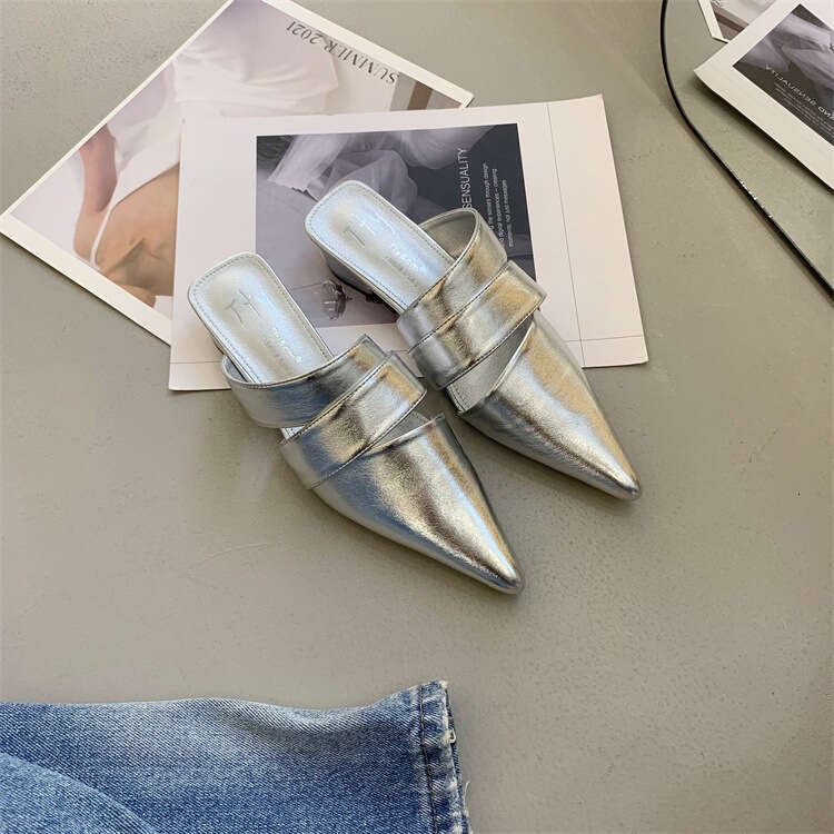 Tty Pointed Fashion Designer shoe Closed Toe Half Slippers 2025 Summer Korean Style Backless Single Shoes Thick Low Heel Hollow Out Sandals