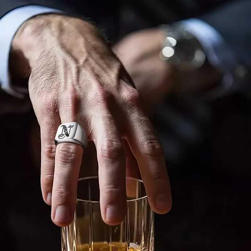 Vnox Retro Initials Signet Ring for Men 18mm Bulky Heavy Stamp Male Band Stainless Steel Letters Custom Jewelry Gift for Him W250812