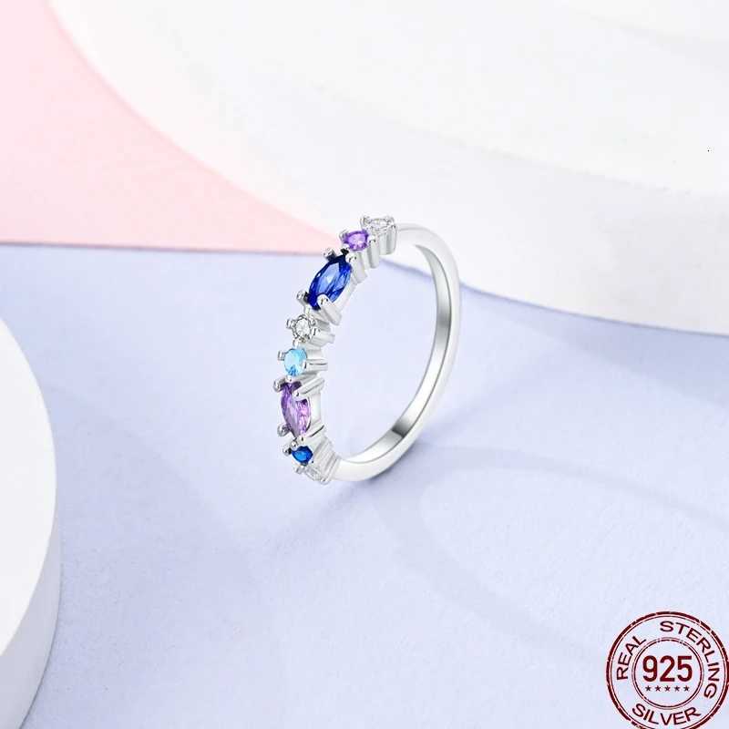 925 Sterling Silver Ring Blue Shiny Zircon Star Moon Stackable Womens Original Wedding Ring Exquisite Jewelry Gift W250812