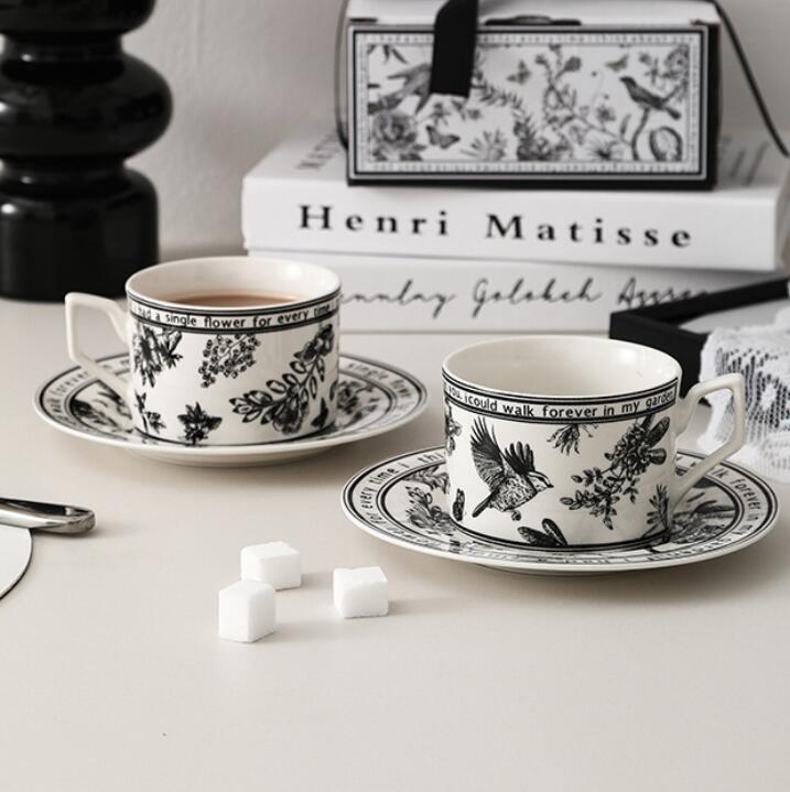 Black and White PatternCeramic Dishes and Plates Sets Korean Simple Retro Afternoon Tea Cup with Tray Special Tableware R250813