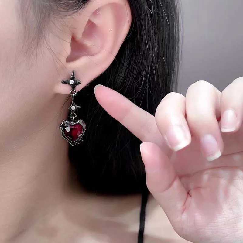 Gothic Starlight Heart Dangle Earrings for Women Romantic Colorful Zircon Irregular Star Opal Y2K Accessories Fashion Jewelry Y250812