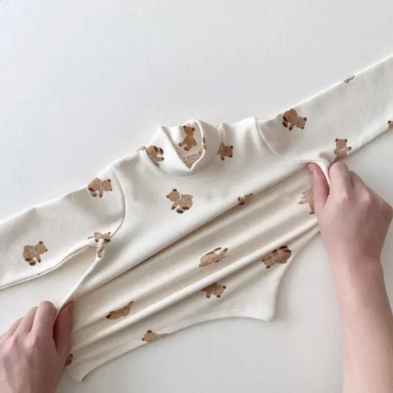 Spring Autumn Childrens soft LongSleeve Basic Shirts Baby Kids Clothes Girls Top Tees Print Turtleneck TShirt 250812