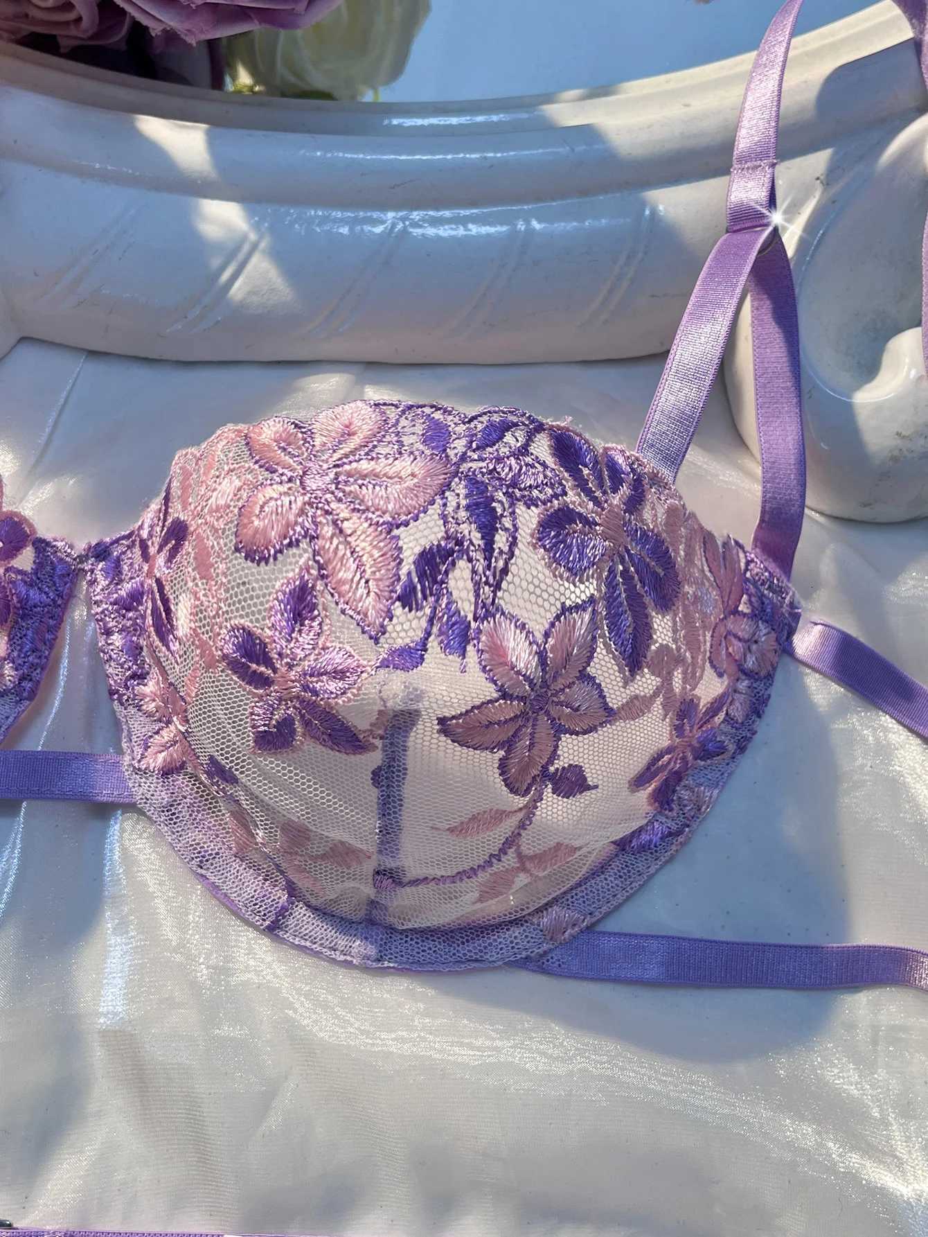 3 Piece Set Strap Steel Support Sexy Tie Underwear Lace Embroidered Flower Intimate Apparel Tight Bustier And Thong EnsembleXJ250812