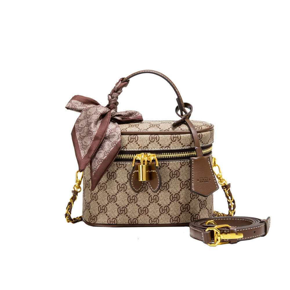 Hot Selling Monica Handheld Makeup Crossbody For Women, High-End Vintage Fashion Box Bag, Trendy Versatile Shoulder Bag Designer Bags