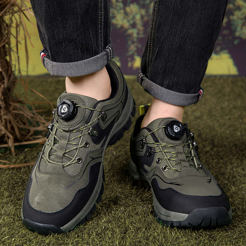 Waterproof mountaineering shoes; durable automatic buckle casual shoes for men; outdoor hiking and trekking sports shoes.