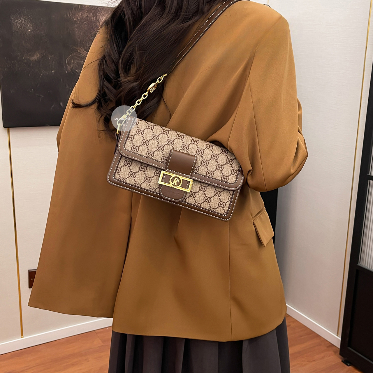 Free Shipping Chain Flap Color Blocked Gray Small Square Handbag 2025 New Women Designer Shoulder Crossbody Bag High-end Banquet Bag Money Bag Outdoor