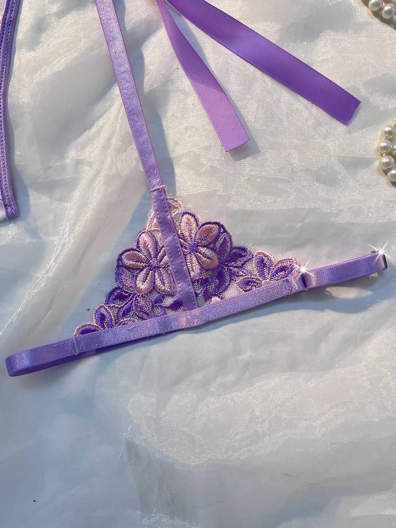 3 Piece Set Strap Steel Support Sexy Tie Underwear Lace Embroidered Flower Intimate Apparel Tight Bustier And Thong EnsembleXJ250812