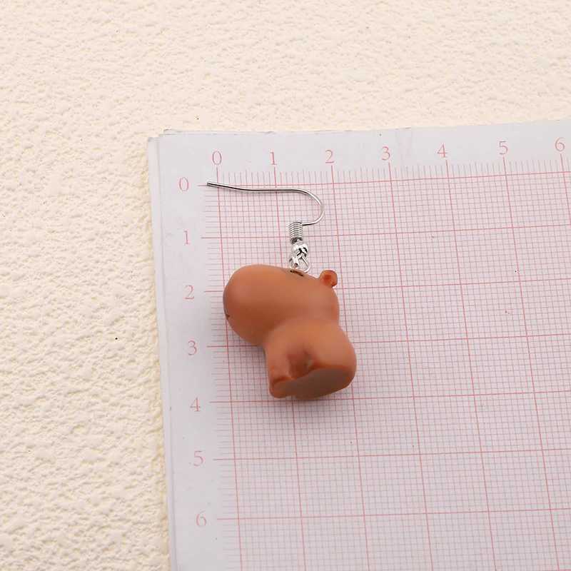 Resin Cute 3D Capybara Animal Drop Earrings For Women Friend Gift Cartoon Trendy Kawaii Simulation Doll Pendant Earring Jewelry Y250812