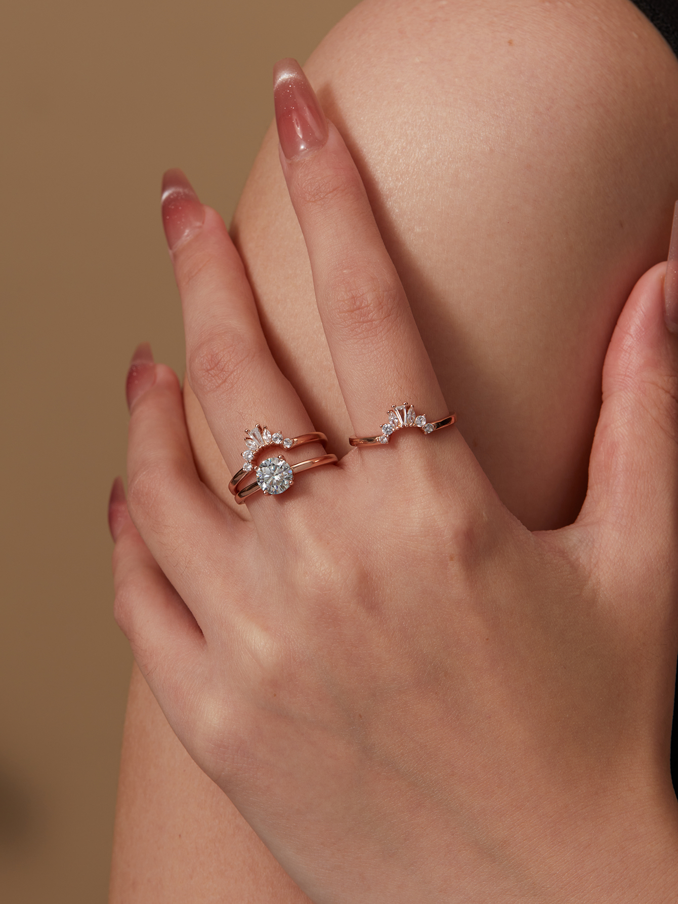 MT 14K Rose Jewelry 1 ct Round Cut Moissanite Engagement Ring Set, 3pcs/set Stackable and Detachable, Vintage Bohemian Elegant Style, Perfect for Wife